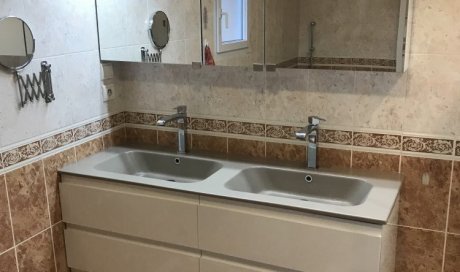 Remplacement de meuble lavabo à Jassans-Riottier